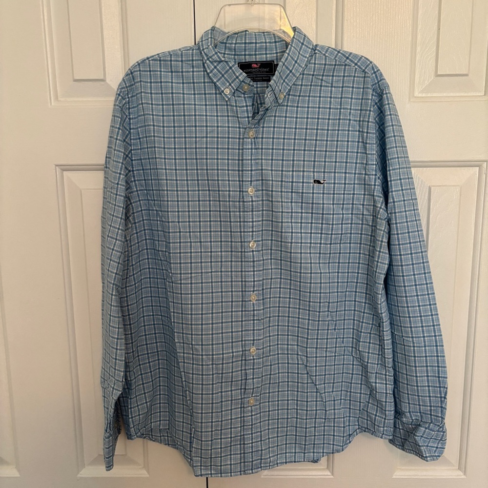 Men’s Vineyard Vines shirt sz L